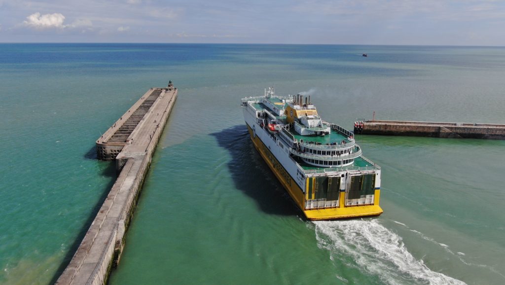 Ferry opérant sous la marque Transmanche Ferries au départ de Dieppe